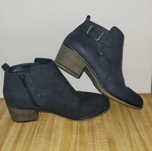 Women's Navy Ankle Boots
